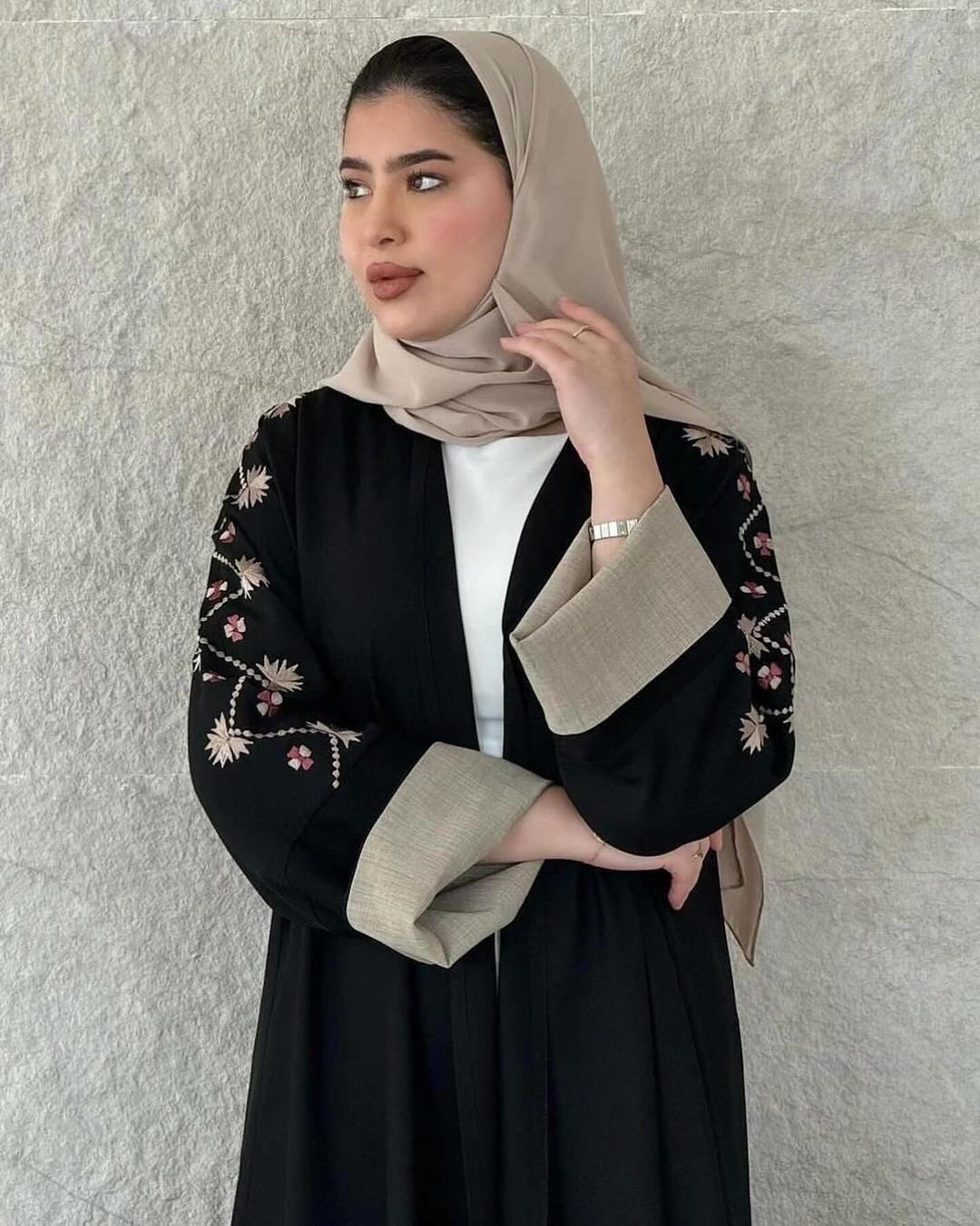 عباية G